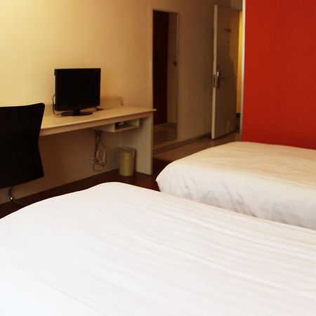 Hanting Hotel Baoji Gaoxin South Railway Station Branch Номер фото