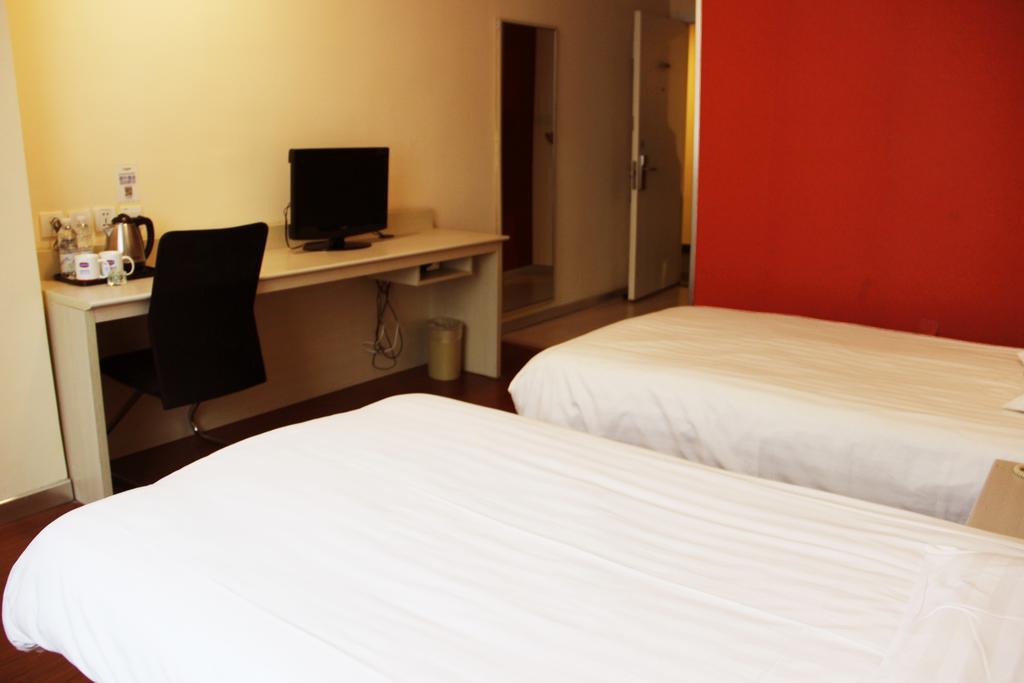 Hanting Hotel Baoji Gaoxin South Railway Station Branch Номер фото